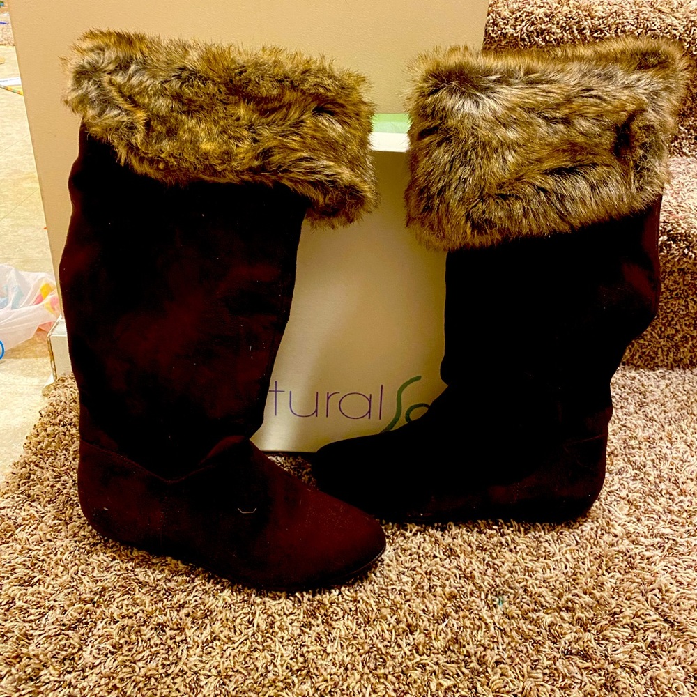 New in box with tags. Dark down suede boots with faux fur. Originally $99